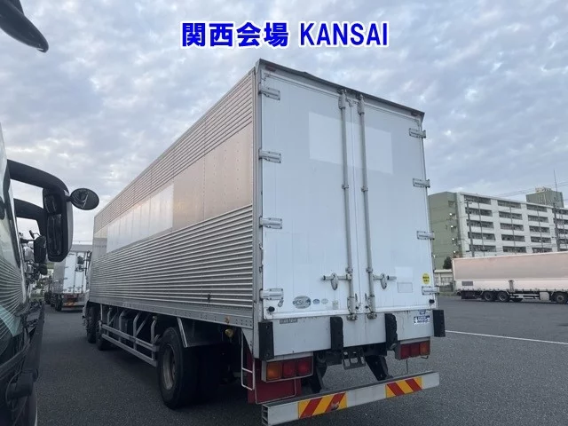 Hino Profia  с аукциона в Японии