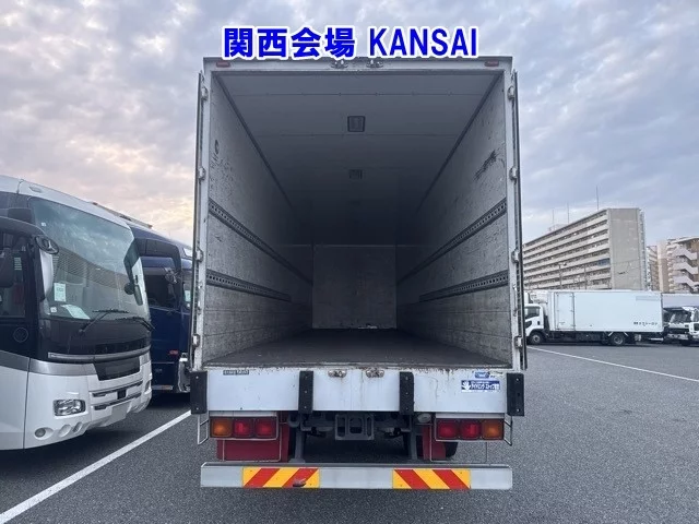 Hino Profia  с аукциона в Японии