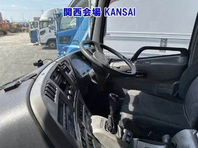 NISSAN DIESEL (UD) QUON