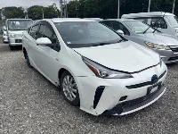 Цена авто Toyota Prius с аукционов Японии, номер кузова ZVW51, пробег 74 000, оценка 13