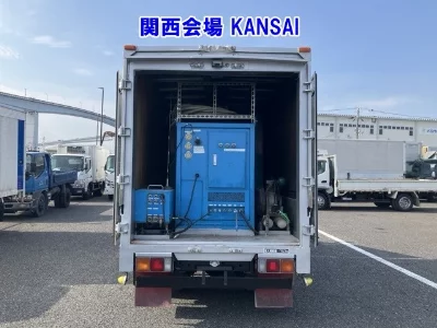 MITSUBISHI CANTER