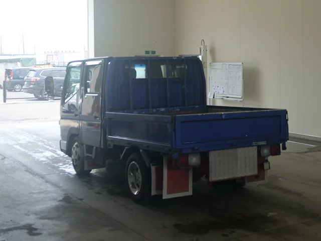 Mitsubishi Fuso Canter  с аукциона в Японии