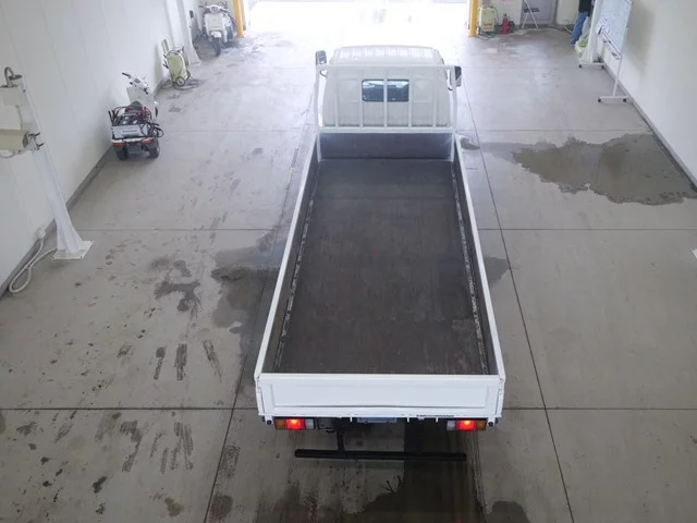 Hino Dutro  с аукциона в Японии