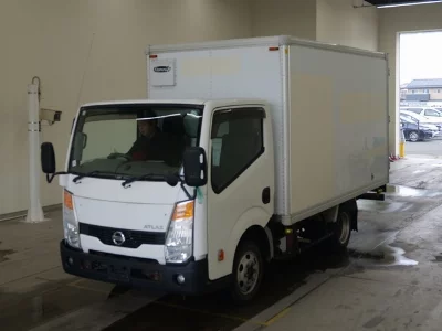 Nissan Atlas