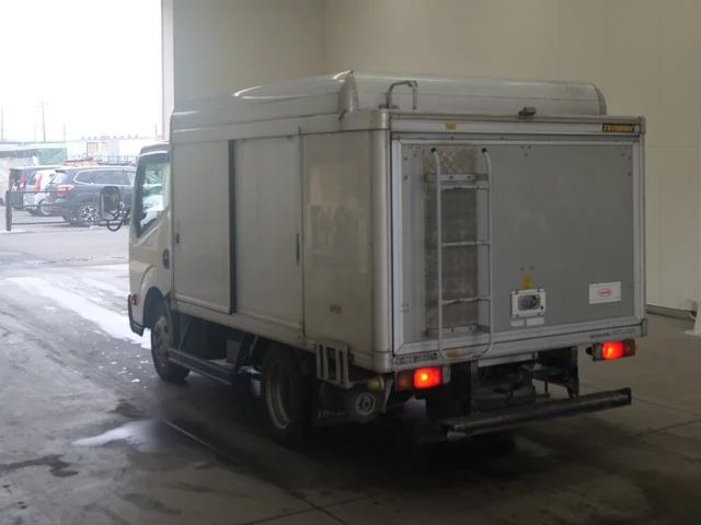 Nissan Atlas  с аукциона в Японии