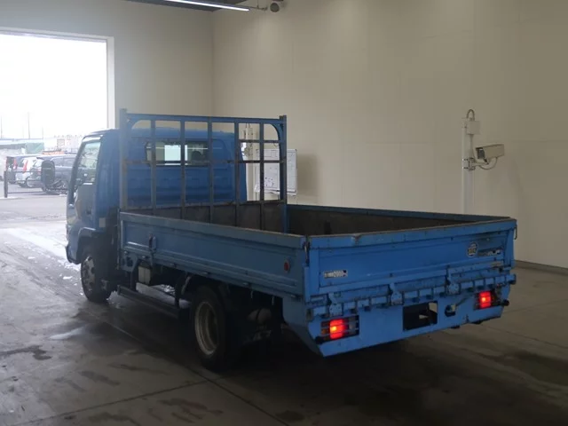 Isuzu Elf  с аукциона в Японии
