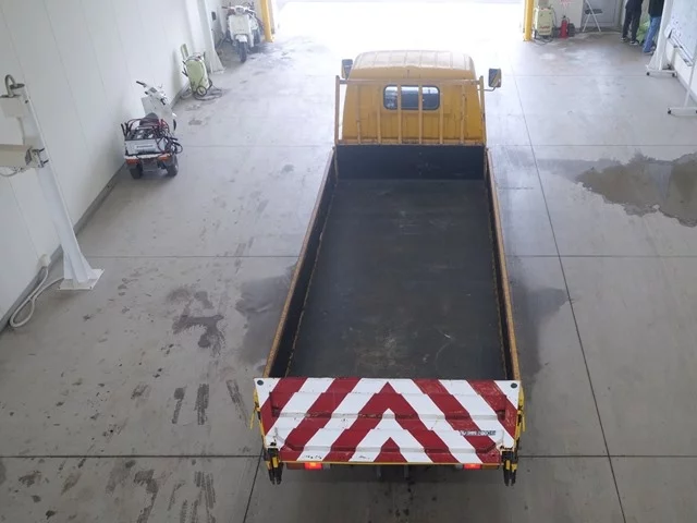 Mitsubishi Fuso Canter  с аукциона в Японии