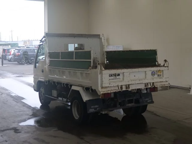 Isuzu Elf  с аукциона в Японии
