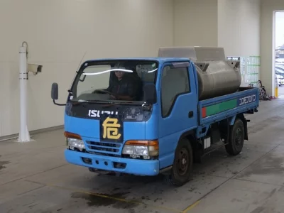 Isuzu Elf