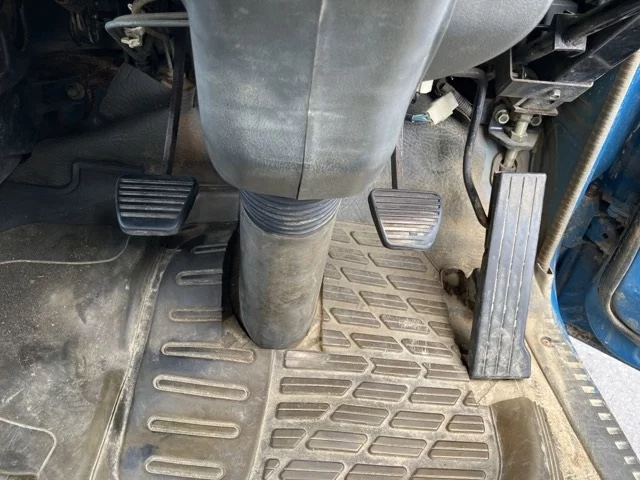 Mitsubishi Fuso Canter  с аукциона в Японии