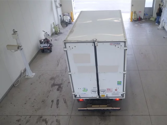 Hino Dutro  с аукциона в Японии