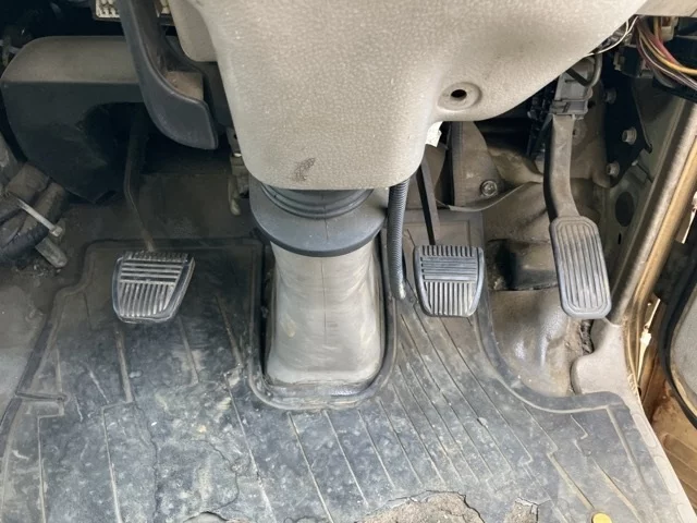 Hino Dutro  с аукциона в Японии