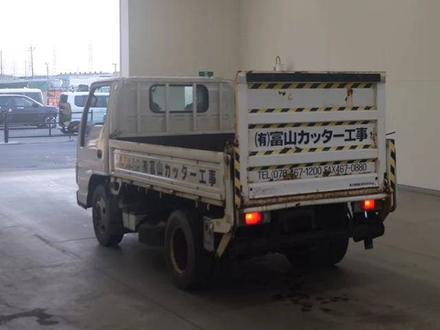 Isuzu Elf  с аукциона в Японии