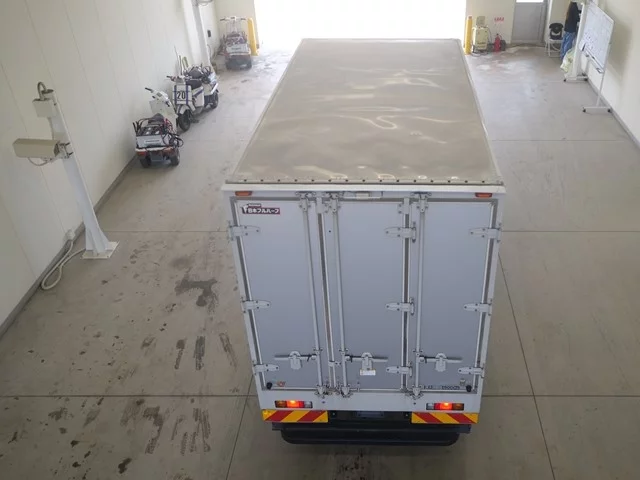 Mitsubishi Fuso Canter  с аукциона в Японии