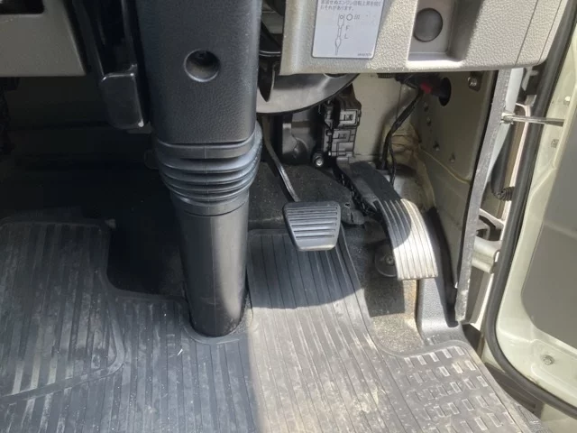 Mitsubishi Fuso Canter  с аукциона в Японии