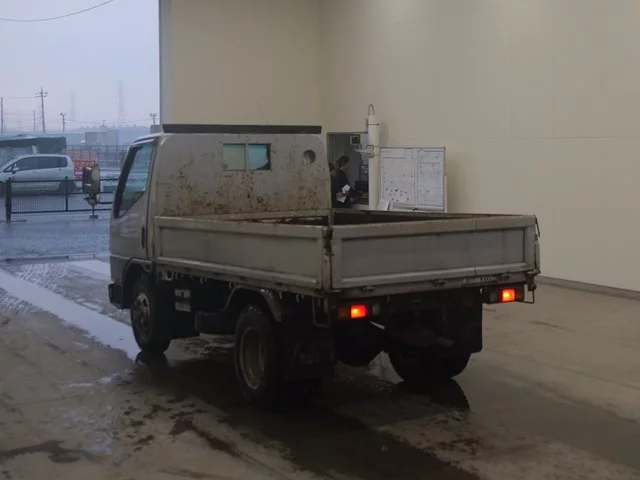 Mitsubishi Fuso Canter  с аукциона в Японии