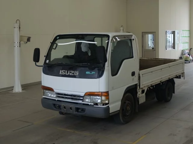 Isuzu Elf  с аукциона в Японии