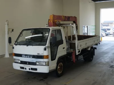 Isuzu Elf