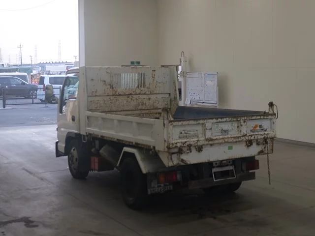 Isuzu Elf  с аукциона в Японии