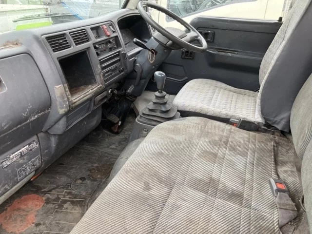 Toyota ToyoAce  с аукциона в Японии