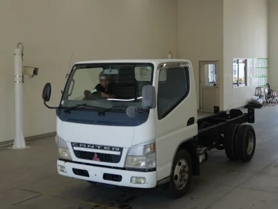 Mitsubishi Fuso Canter