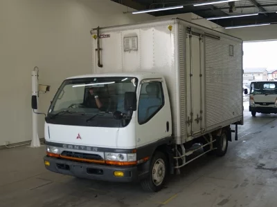 Mitsubishi Fuso Canter