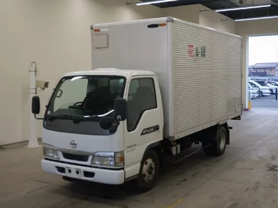 Nissan Atlas