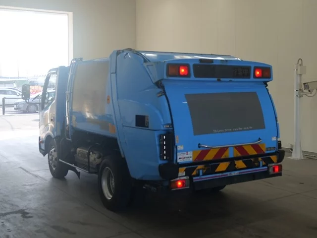 Hino Dutro  с аукциона в Японии