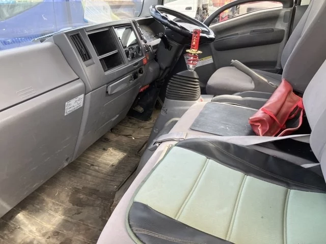 Nissan Atlas  с аукциона в Японии