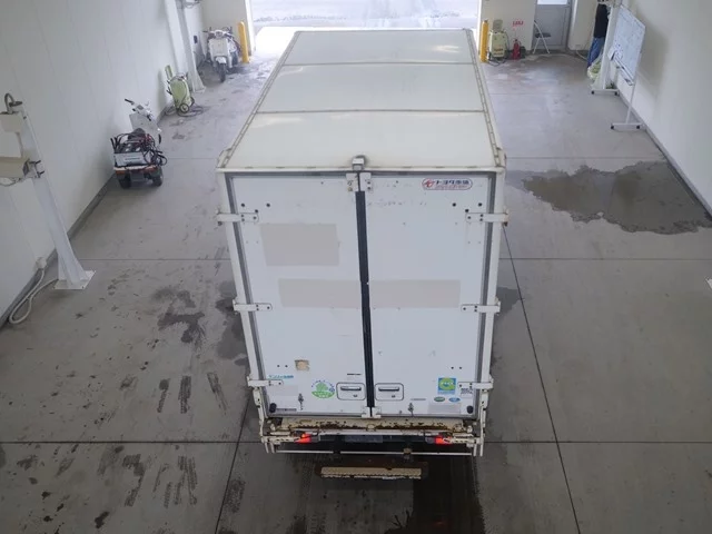 Toyota Dyna  с аукциона в Японии