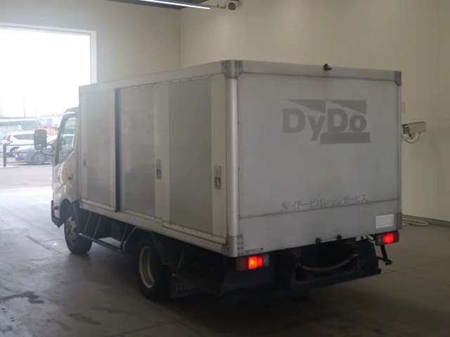 Hino Dutro  с аукциона в Японии