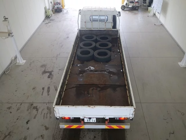 Mitsubishi Fuso Canter  с аукциона в Японии