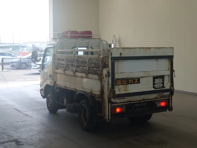 Hino Dutro  с аукциона в Японии