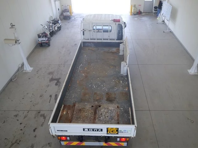 Isuzu Elf  с аукциона в Японии