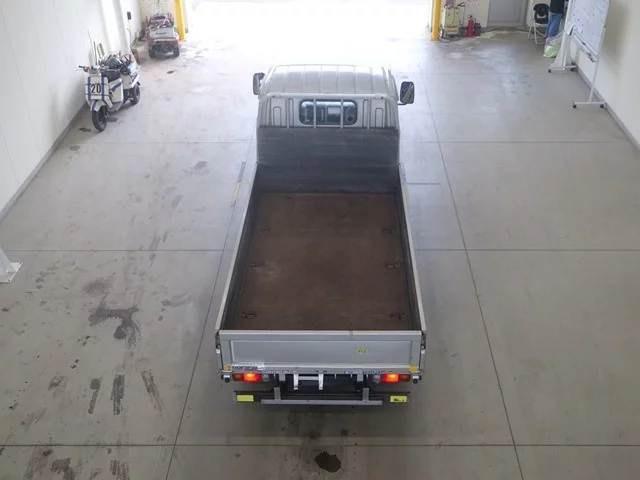 Mitsubishi Fuso Canter  с аукциона в Японии