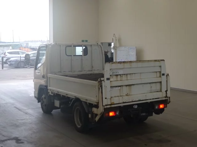 Mitsubishi Fuso Canter  с аукциона в Японии