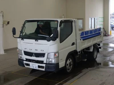 Mitsubishi Fuso Canter
