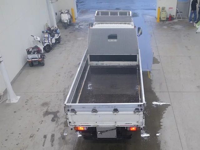 Hino Dutro  с аукциона в Японии