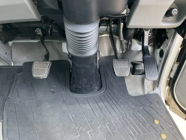Hino Dutro  с аукциона в Японии