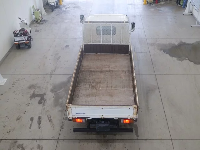 Hino Dutro  с аукциона в Японии