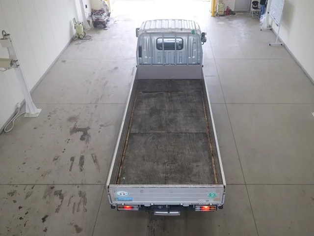 Isuzu Elf  с аукциона в Японии