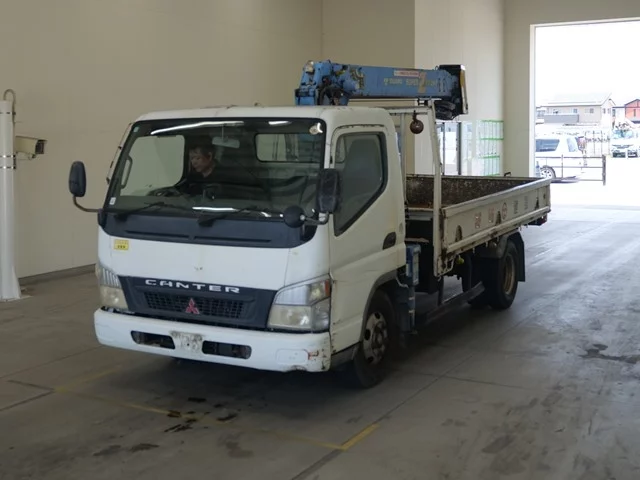 Mitsubishi Fuso Canter  с аукциона в Японии