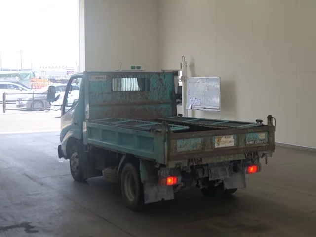 Hino Dutro  с аукциона в Японии