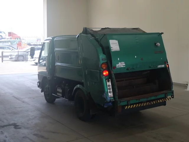 Mitsubishi Fuso Canter  с аукциона в Японии