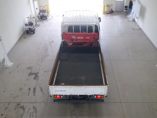 Nissan Atlas  с аукциона в Японии
