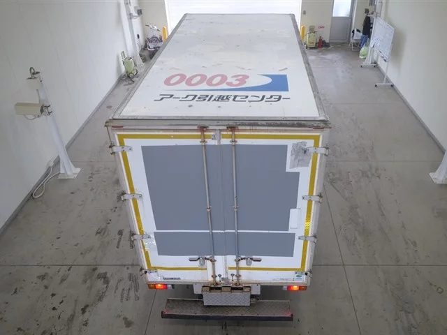 Mitsubishi Fuso Canter  с аукциона в Японии