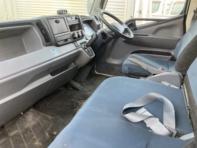 Mitsubishi Fuso Canter  с аукциона в Японии