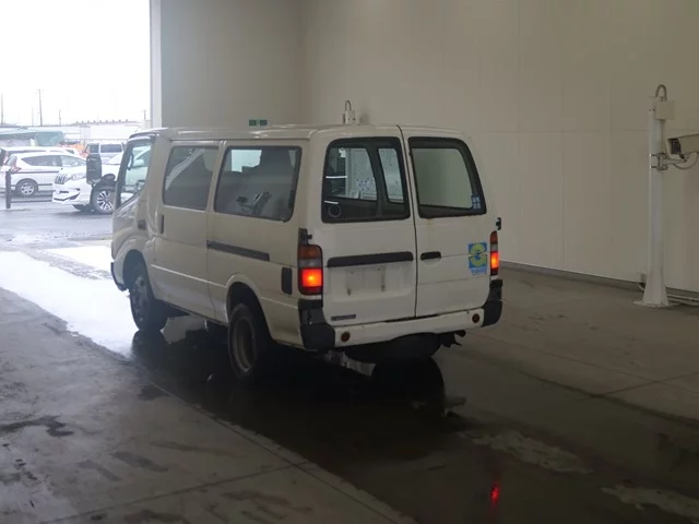 Hino Dutro  с аукциона в Японии