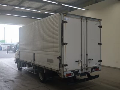 Hino Dutro