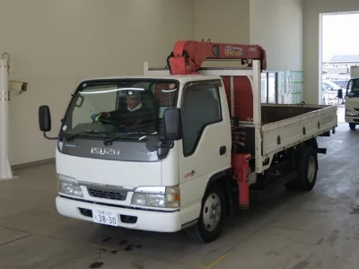Isuzu ELF